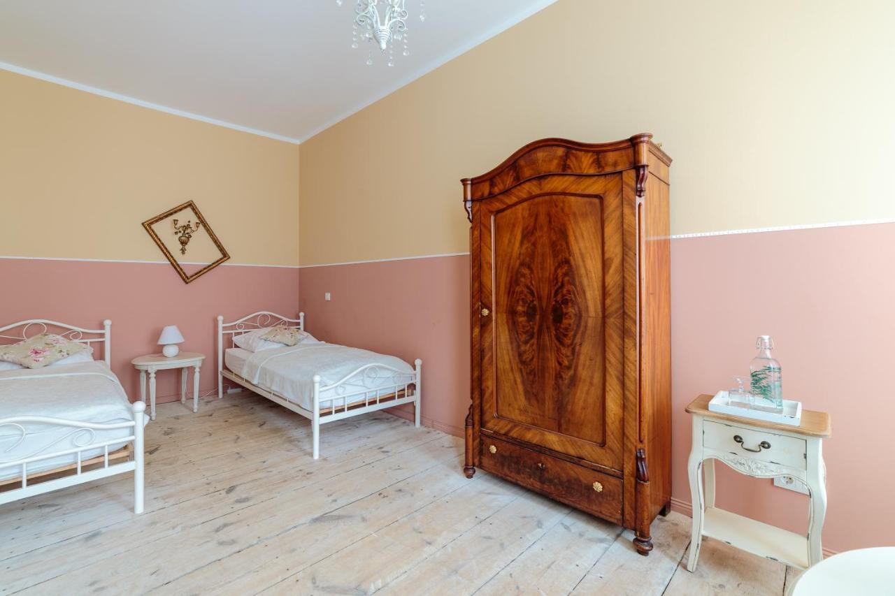 Alte Lebkuchenfabrik Bed & Breakfast Kremmen Phòng bức ảnh